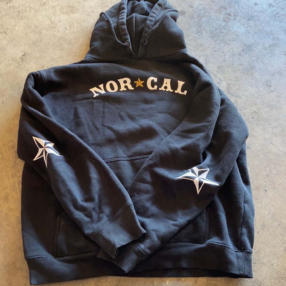 NorCal Hoodie⚜️🤍🖤